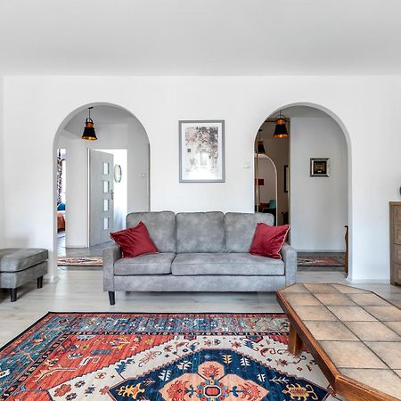 Wonderful 2- Bedroom Apartment With Soul Wwa70 วอร์ซอ ภายนอก รูปภาพ