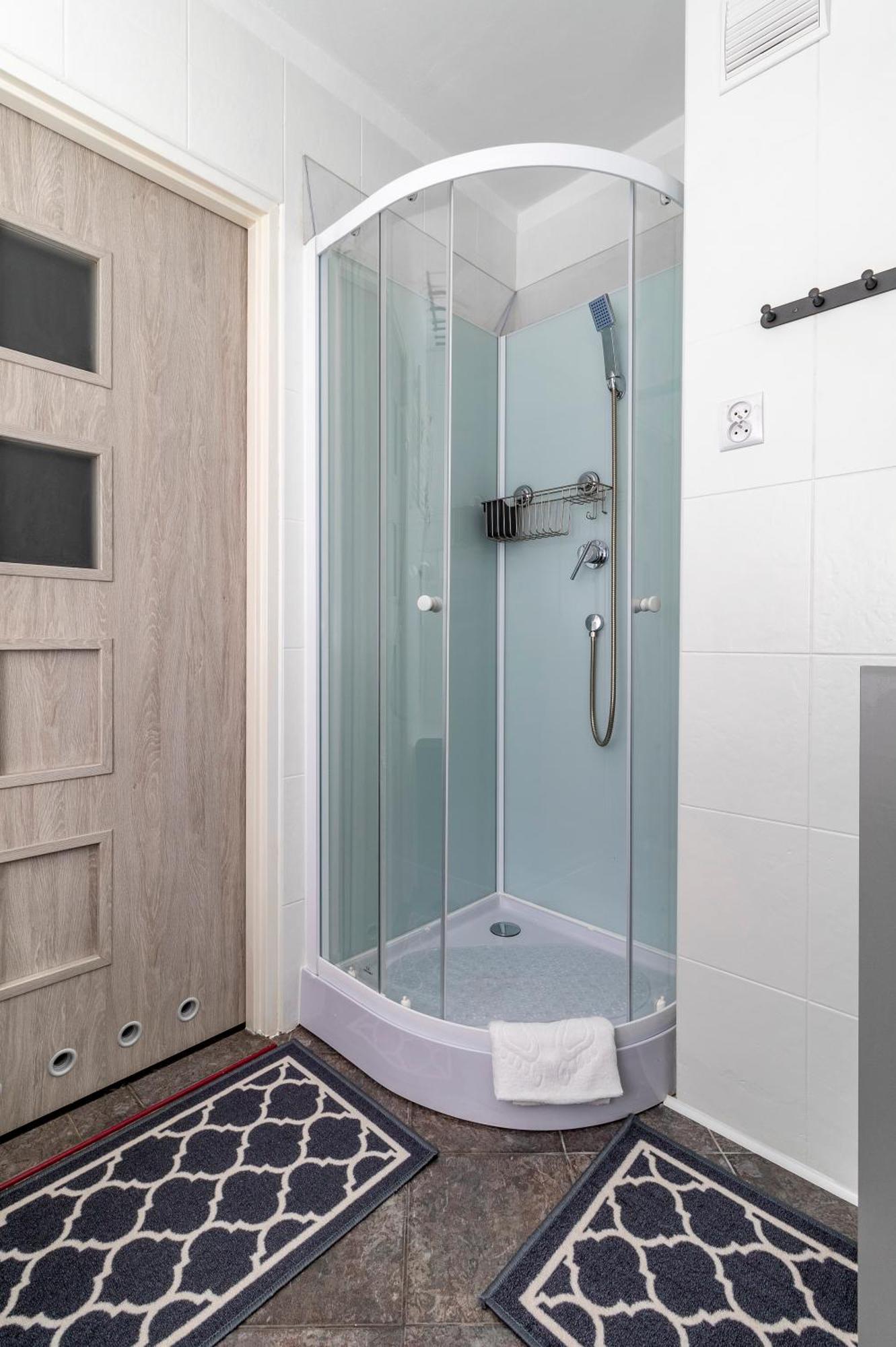 Wonderful 2- Bedroom Apartment With Soul Wwa70 วอร์ซอ ภายนอก รูปภาพ